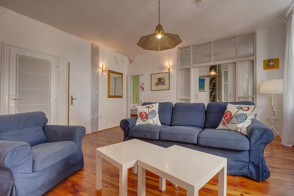 Mandarina Apartment *